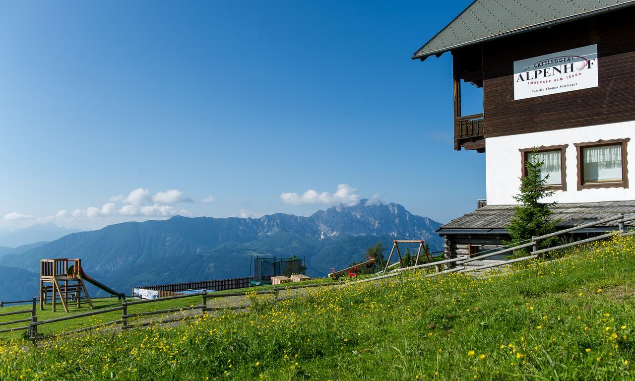 Sattleggers Alpenhof & Feriensternwarte 호텔 그레이펜버그 외부 사진